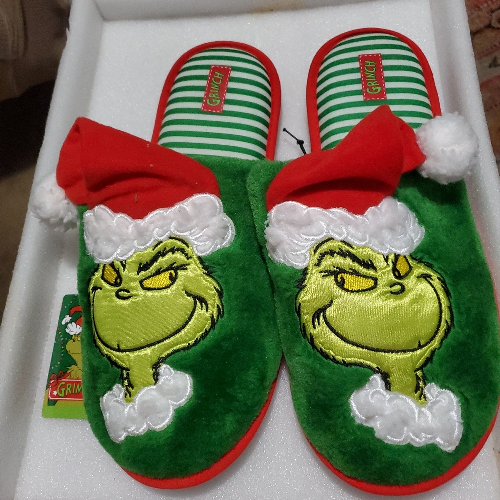 13/14 Size Grinch SLIPPERS Christmas MENs Slippers 3D Embroidered Applique